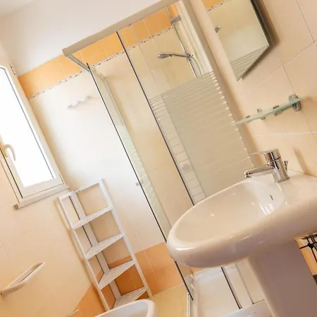 Apartment Seaside Comfort In Gallipoli
