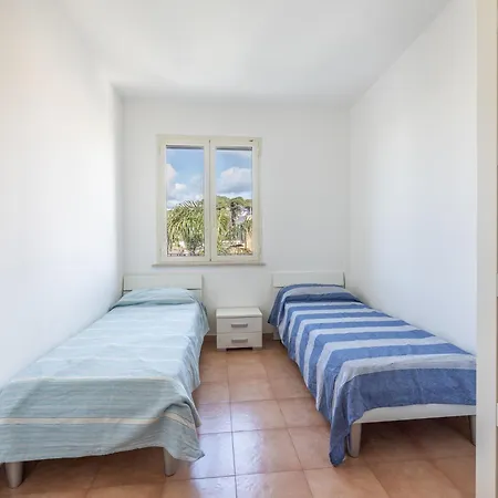 Seaside Comfort In Gallipoli Apartment *
